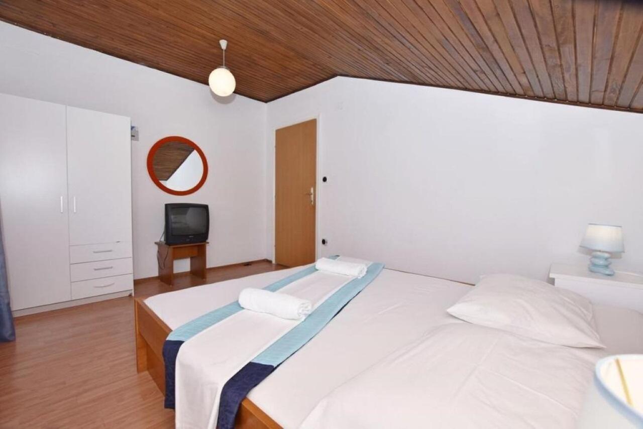 Apartment Rene オミシュ エクステリア 写真